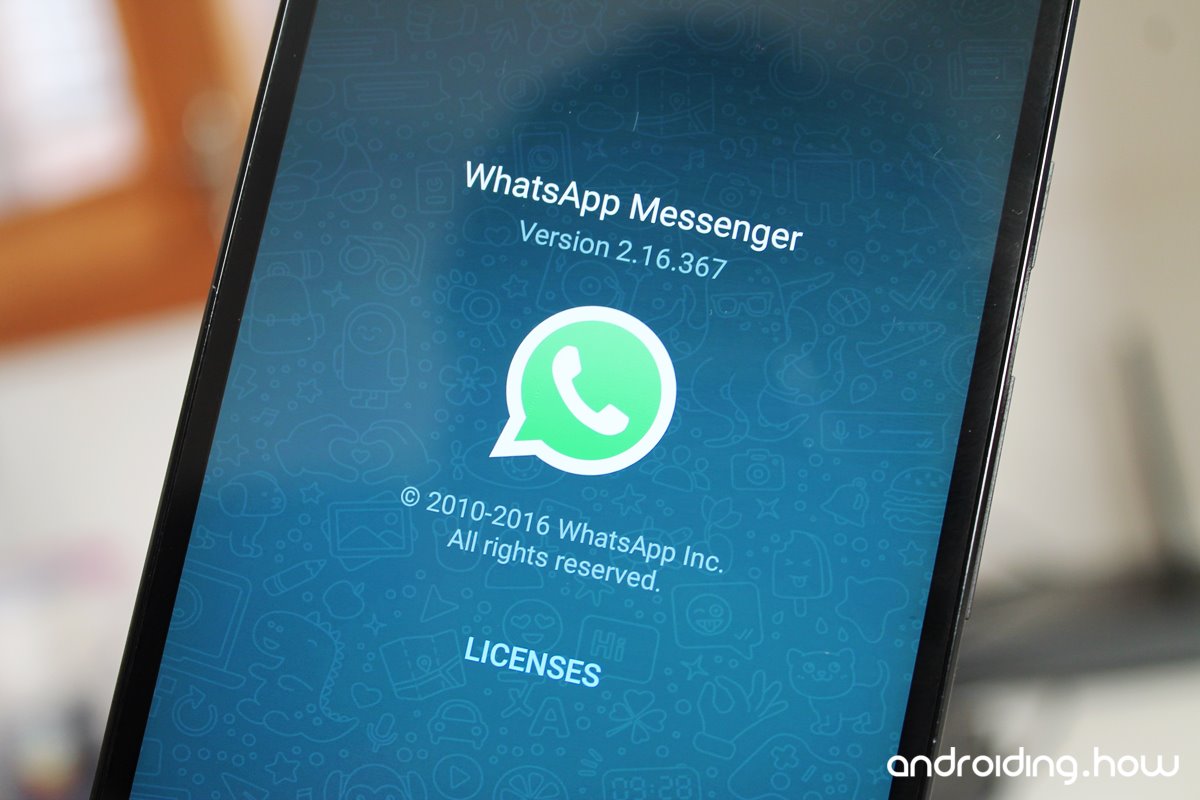 How to Hack WhatsApp in 2 Minutes - 